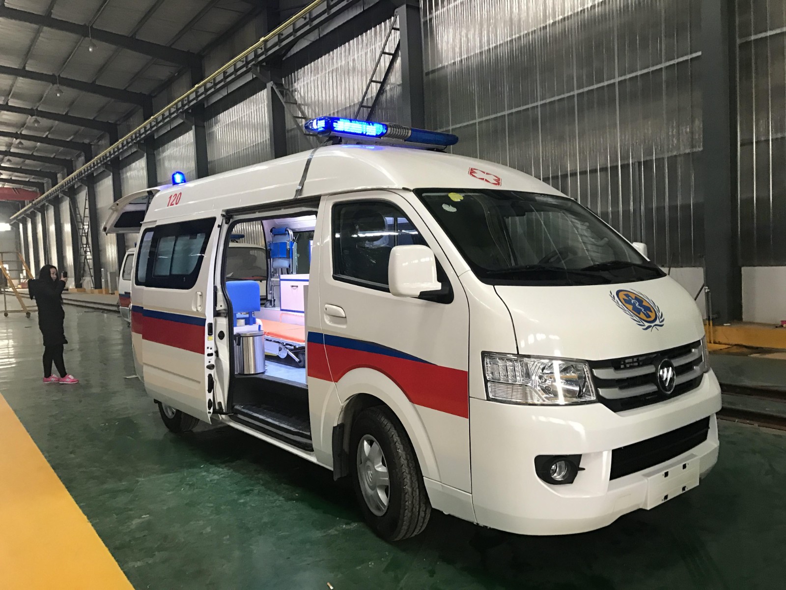 富民县救护车转院